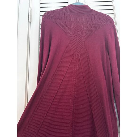 Evolution by Cyrus Longline Knit Cardigan – Burgundy – Size M (38L x 22W - Picture 4 of 5